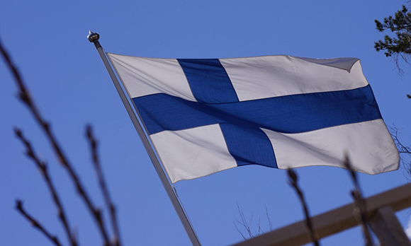 Suomen ja Iso-Britannian välistä yhteistyötä vahvistava asiantuntija